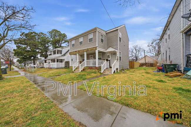 Building Photo - 324 W 36th St