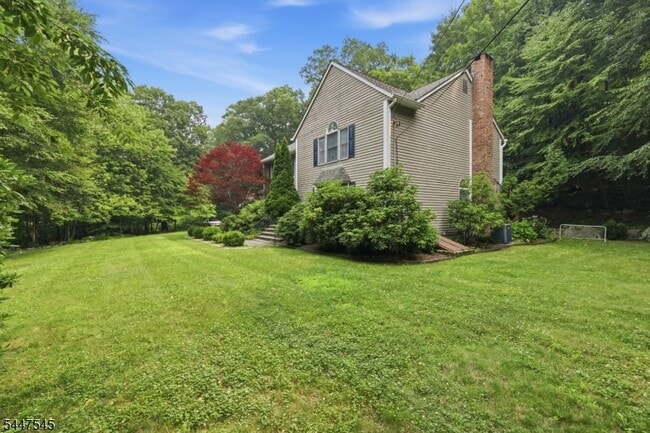 Building Photo - 860 Glen Rd