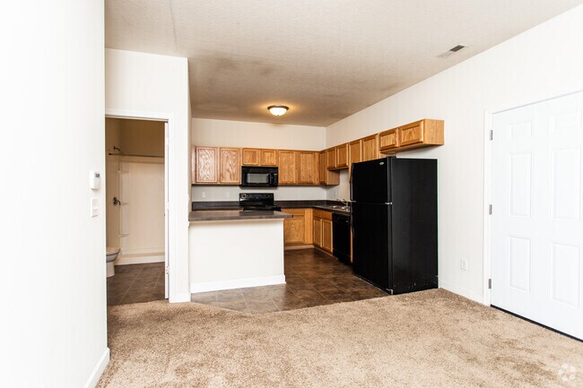 3BR, 2BA - The Summit