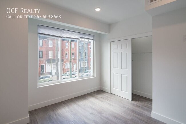 Building Photo - 1711 Snyder Ave