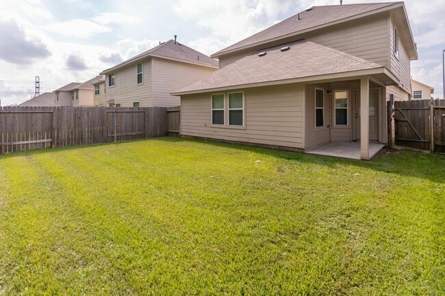 Building Photo - 12015 Pia Drive