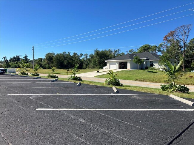 Building Photo - 146 Boundary Blvd