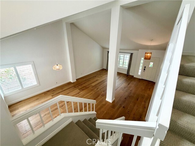 Building Photo - 10 Wickland