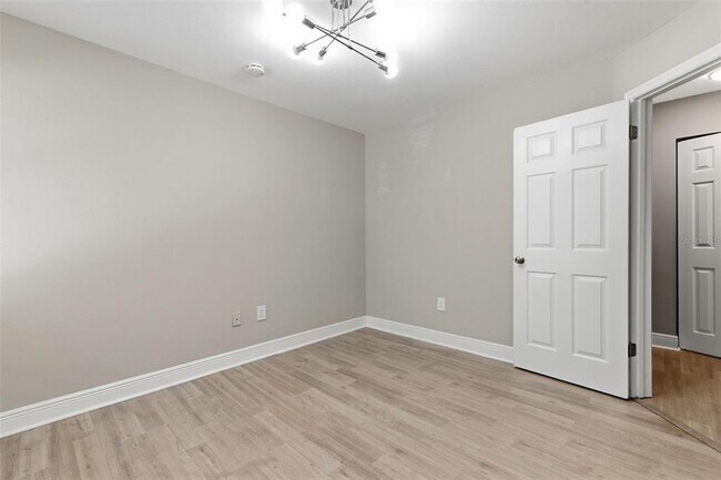Building Photo - 2400 Feather Sound Dr