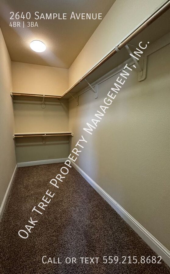 Building Photo - 2640 Sample Ave