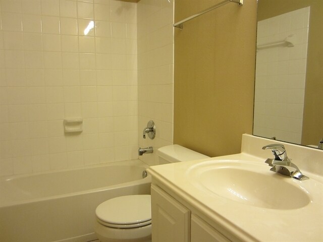 Building Photo - 15 Camber Pine Pl