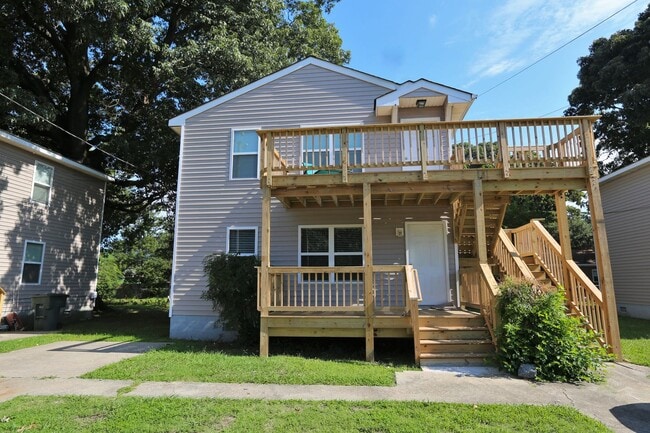 Primary Photo - UPDATED & READY 07-14-25! 2-Bedroom 2nd Fl...