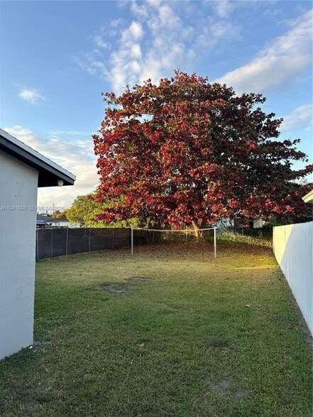 Building Photo - 10335 SW 181st St