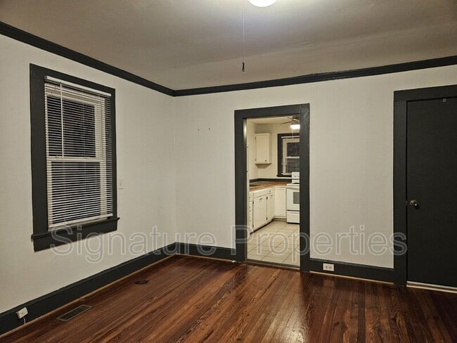 Building Photo - 648 Caisson Rd