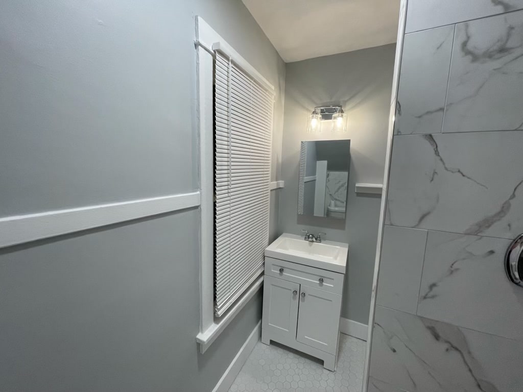 Building Photo - 421 Washington St