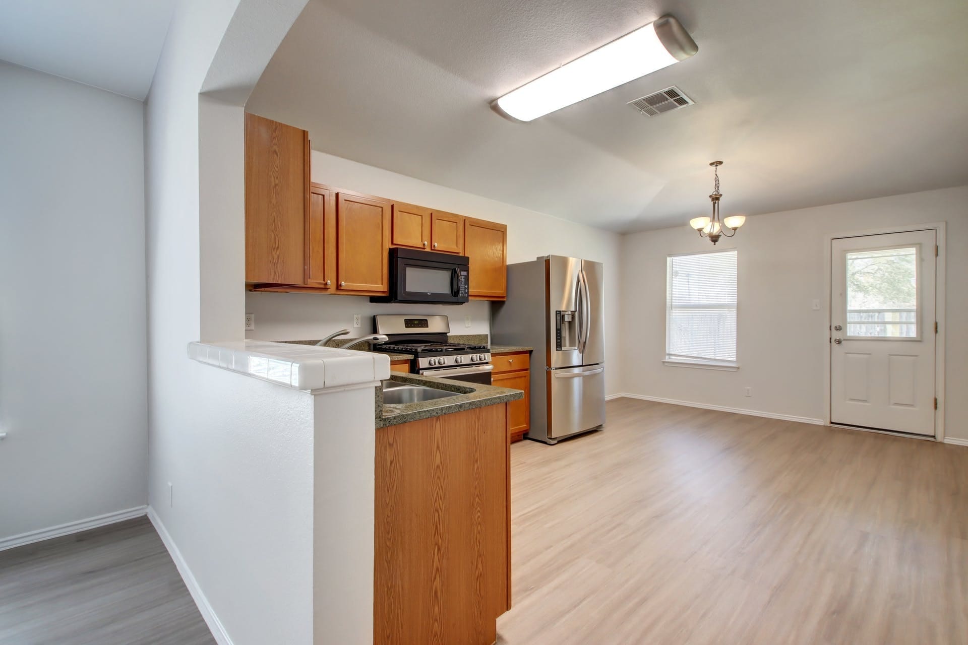 Building Photo - 218 Katy B Ln