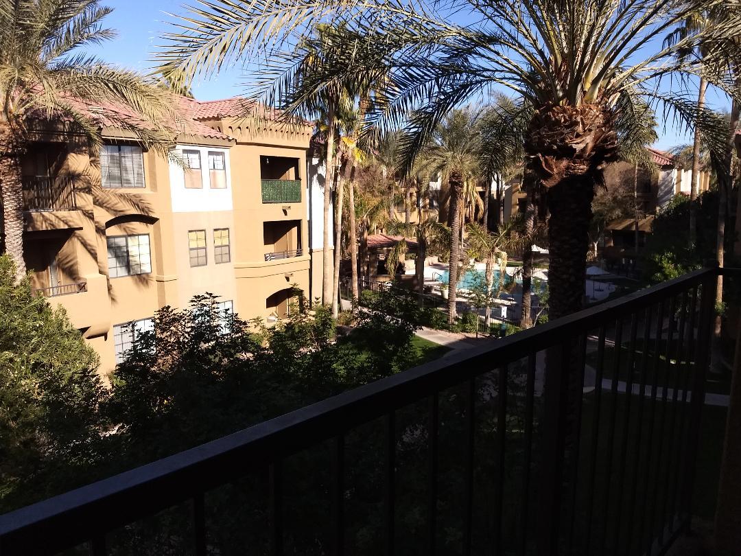 Building Photo - 5302 E Van Buren St