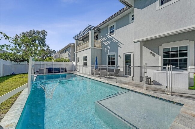 Building Photo - 3534 Forest View Cir