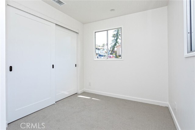 Building Photo - 600 Emerald Bay