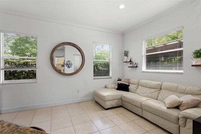 Building Photo - 9339 SW 98th Pl