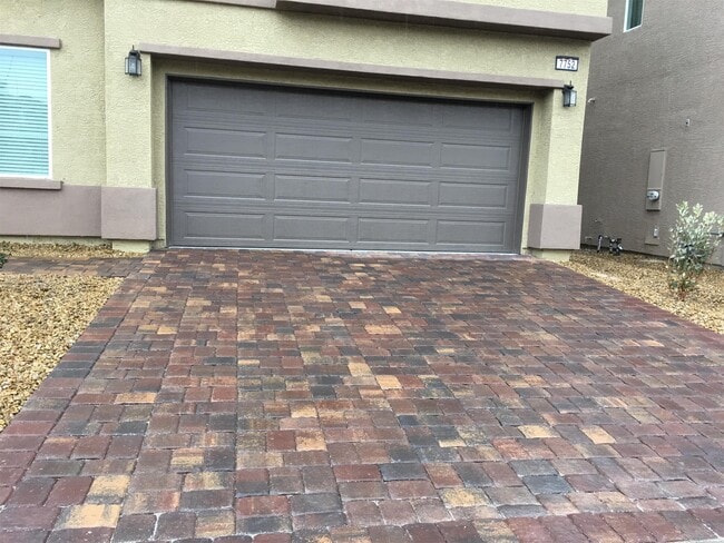 Building Photo - 7752 Gallego Plains Dr