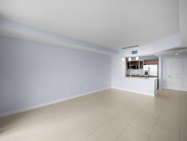 Building Photo - 480 Hibiscus St