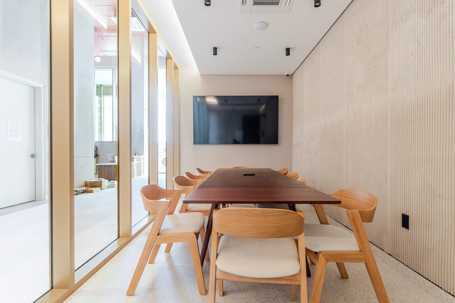 Building Photo - 16 West St