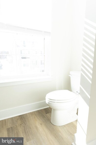 Building Photo - 10630 Meridian Hill Way