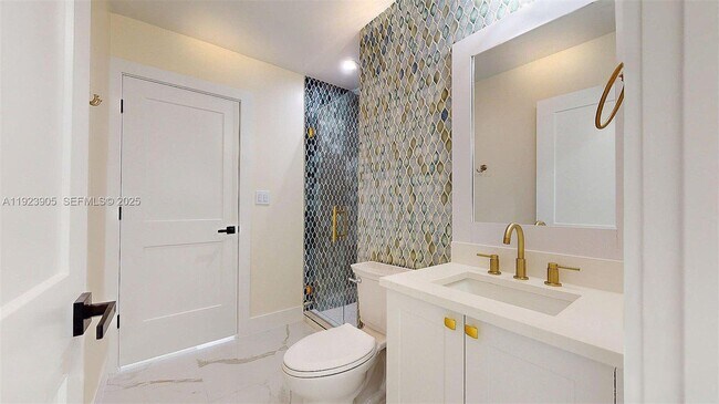 Building Photo - 3801 SW 132nd Ave