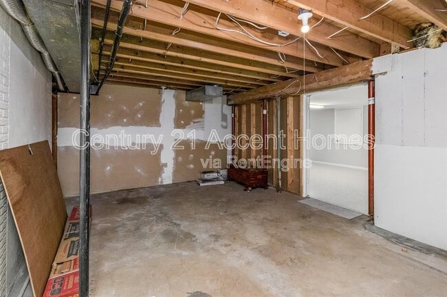 Building Photo - 7224 Vistas Ln