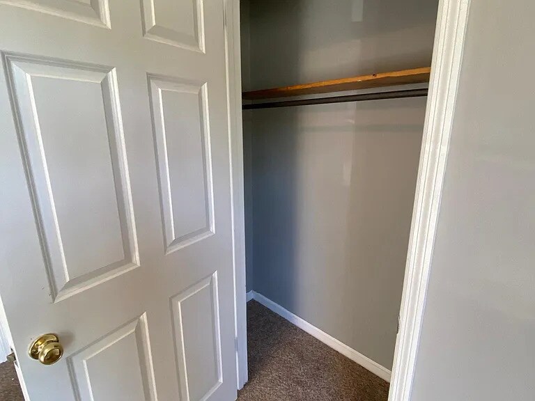 Building Photo - 1140 Sioux Ter