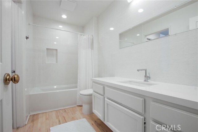 Building Photo - 105 Hartford Dr