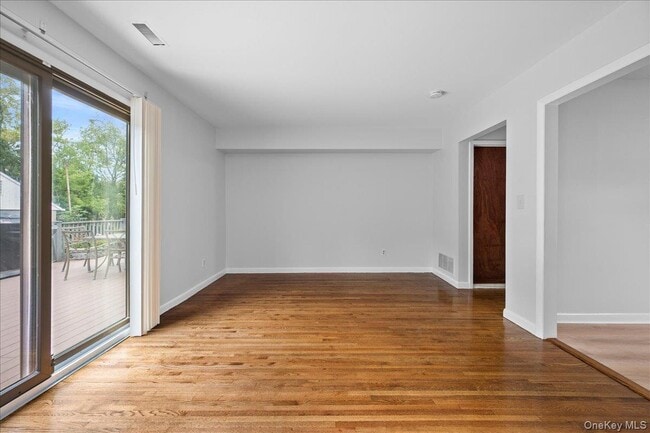 Building Photo - 284 Park Ave