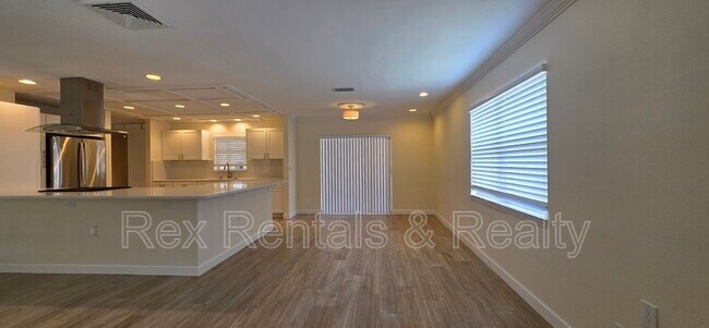 Building Photo - 4095 14th St NE