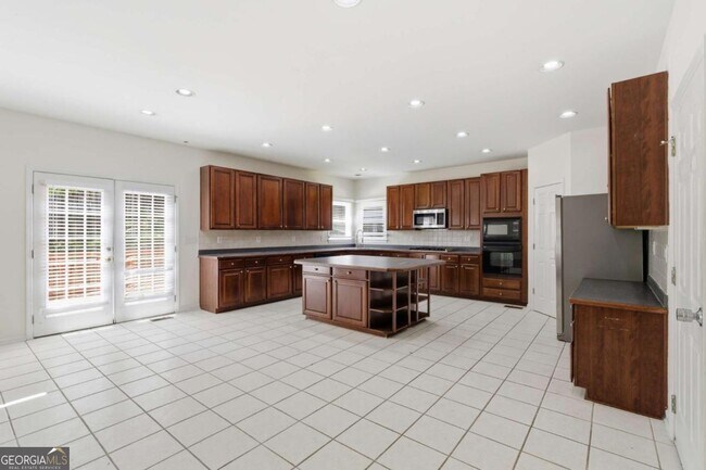 Building Photo - 1702 Clay Brooke Ct SE