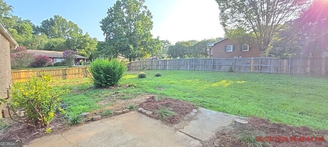 Building Photo - 6580 Runlet Way