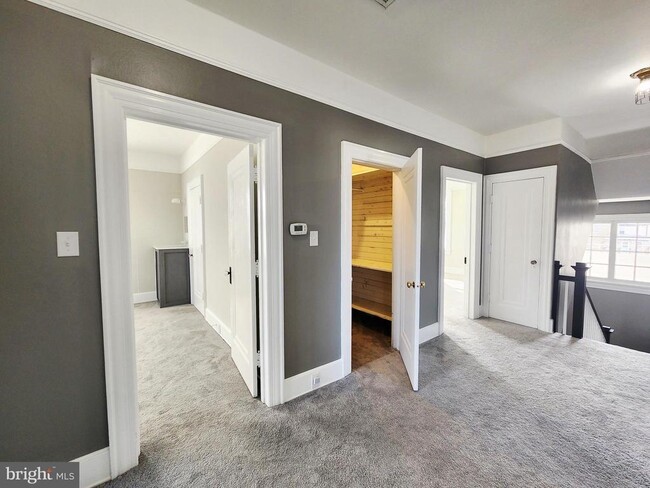 Building Photo - 515 Fourth St