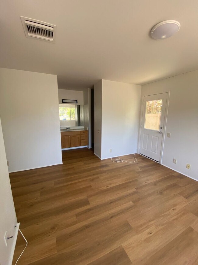 Building Photo - 91-318 Makalea Street #42