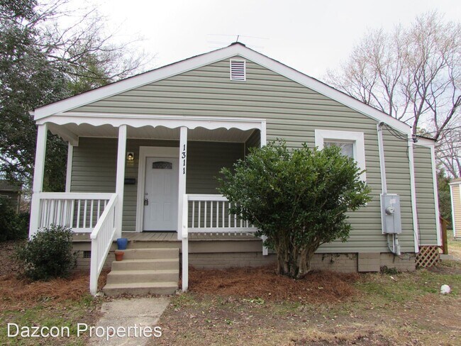 Building Photo - 3 br, 1 bath House - 1311 Parkview Circle