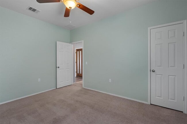 Building Photo - 5508 Nelson Oaks Dr