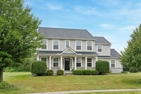 Building Photo - Spacious Single-Family Home On Over A 1/2 ...
