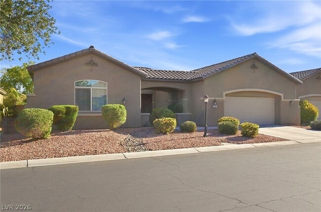 Building Photo - 5707 Golden Leaf Ave