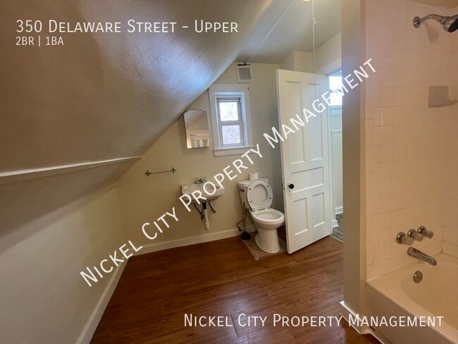 Building Photo - 350 Delaware St