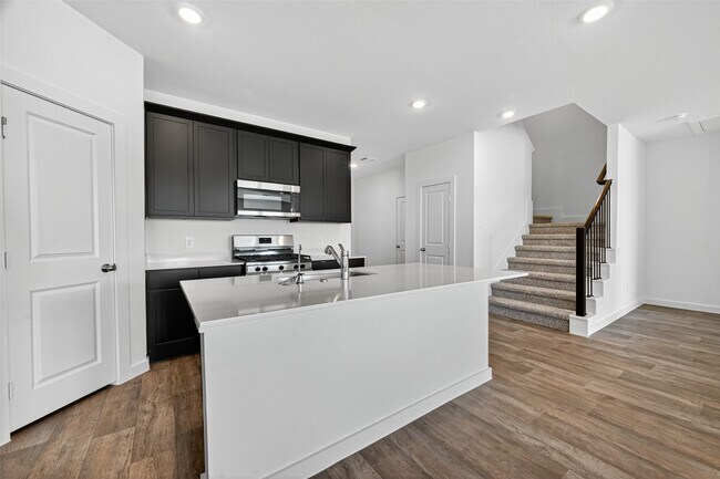 Building Photo - 6108 Jasper Hl Dr