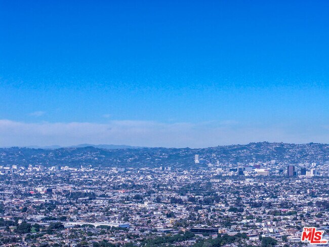 Building Photo - 4547 Don Milagro Dr