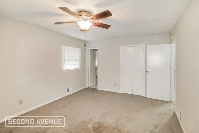Building Photo - 2481 Rockbridge Rd NW