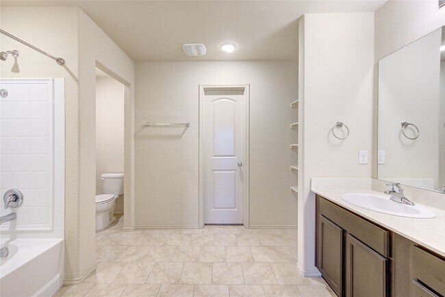 Building Photo - 23614 Eldarica Pine Ct