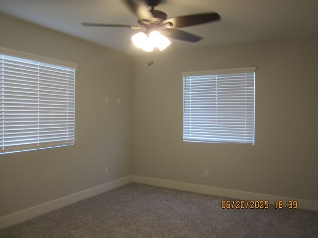 Building Photo - BRAND NEW HOME
