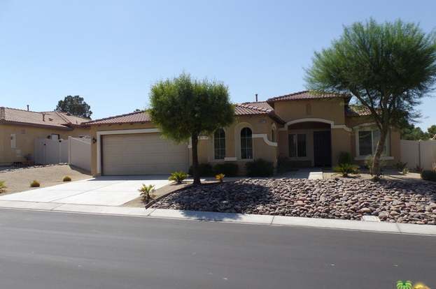 Primary Photo - 64337 Pyrenees Ave