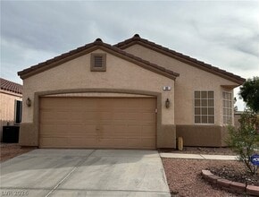 Building Photo - 93 Cree Ave