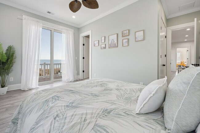 Building Photo - 509 Debordieu Blvd