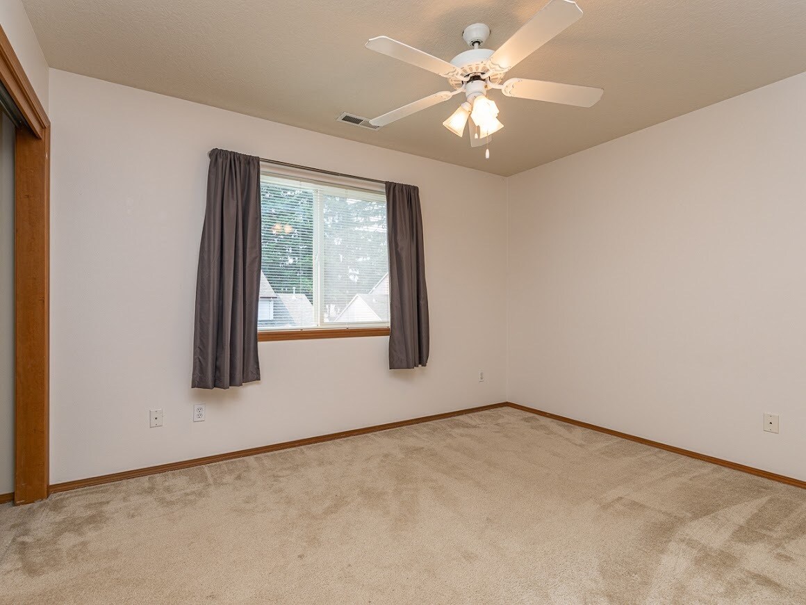 Building Photo - 3468 SE Harvey St