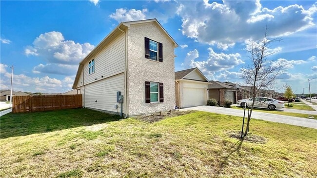 Building Photo - 5913 Shanjia Dr