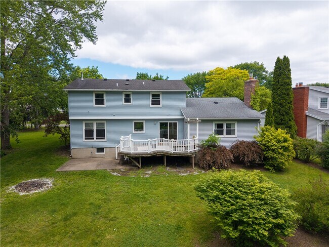 Building Photo - 20 Paddington Dr