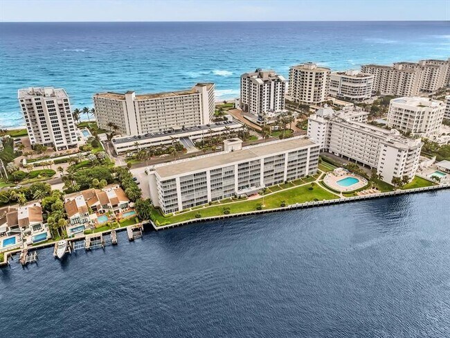 Building Photo - 3100 S Ocean Blvd